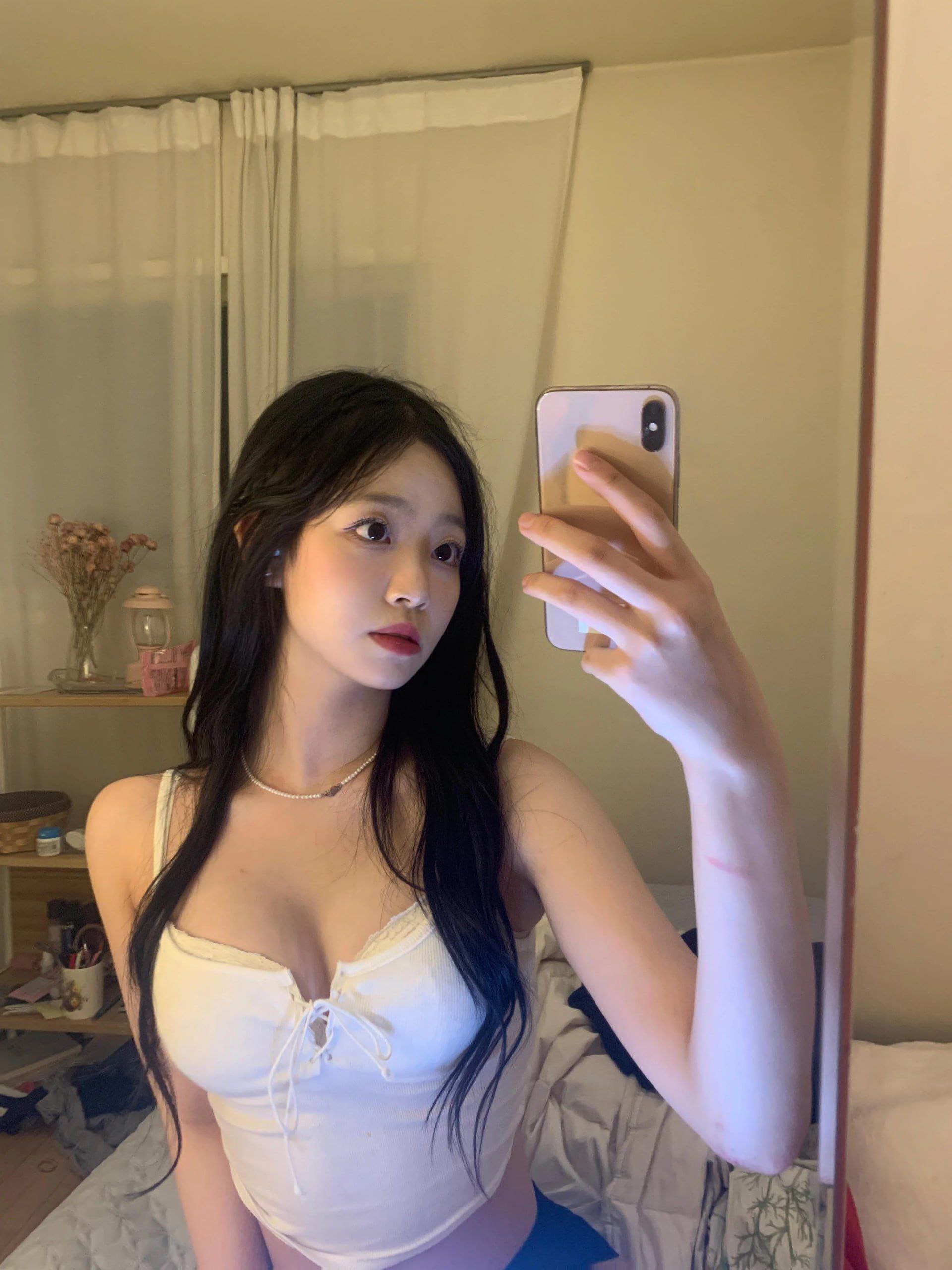 亚洲欧美图片综合图自拍,メイリン モデルコレクション メ,观看免费无删减完整版